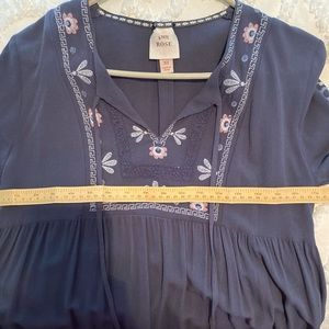 🎉SOLD LOCALLY🎉 Knox Rose bluish grey midi with embroidery